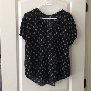 Black and white block print top